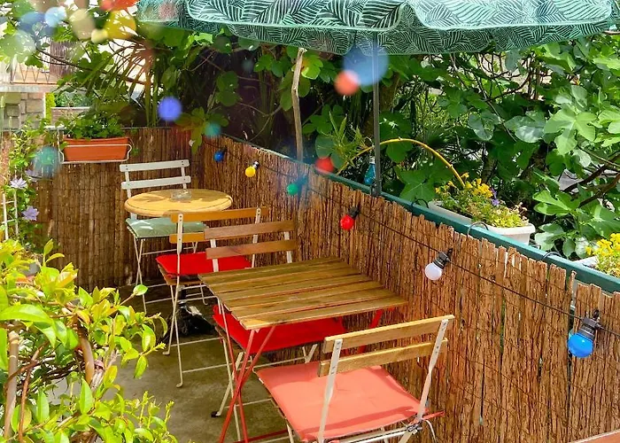 La Bulle Dans Le Palmier Maison d'hôtes 3*