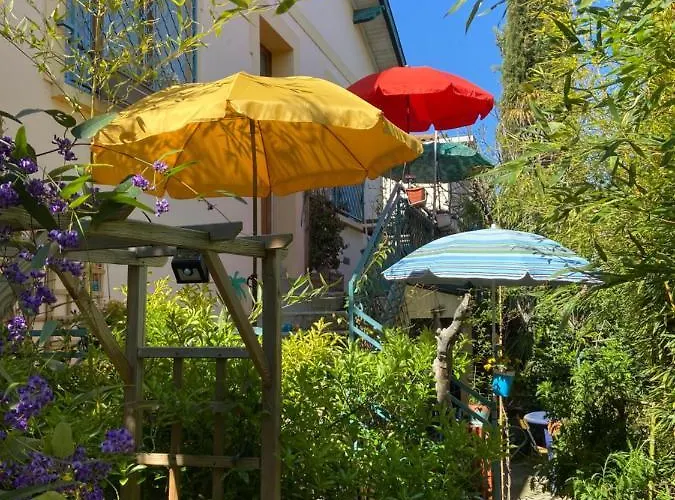 Гостевой дом La Bulle Dans Le Palmier Тулуза